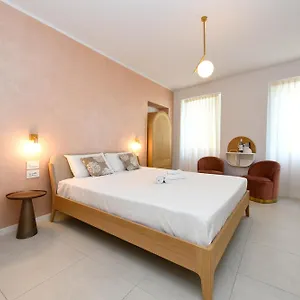 https://locanda-carolina.it-lombardy.com