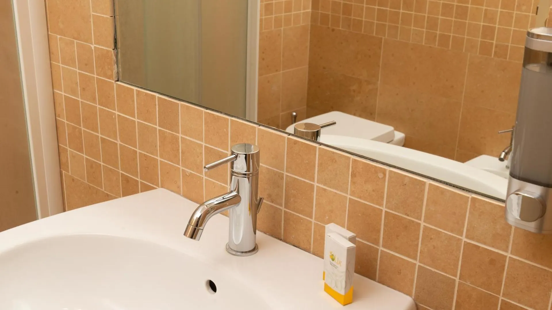 La Rocca Relais Bed & Breakfast Serravalle Pistoiese